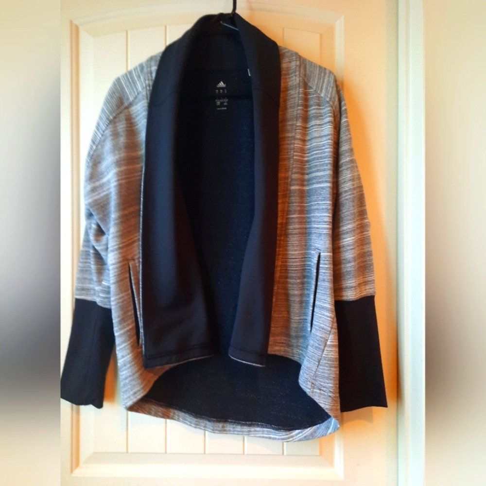 Adidas cardigan gray and black, size M